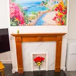 Σπίτι διακοπών 7 - Near Bae, Docks, District - Ideal For Trade & Family - 2 Bedrooms - One Double Bed In Each Bedroom - Max 4 Guests Barrow-in-Furness