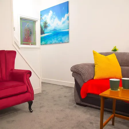 Lucky 7 - Ideal For Trade & Family - 2 Bedrooms - 2 Beds - Max 4 Guests - Close To Bae, Docks, District, Beaches Hébergement de vacances Barrow-in-Furness