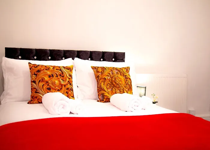 Barrow 7 - Near Bae, Docks, Lake District - Ideal For Trade & Family - 2 Bedrooms - One Double Bed In Each Bedroom - Max 4 Guests